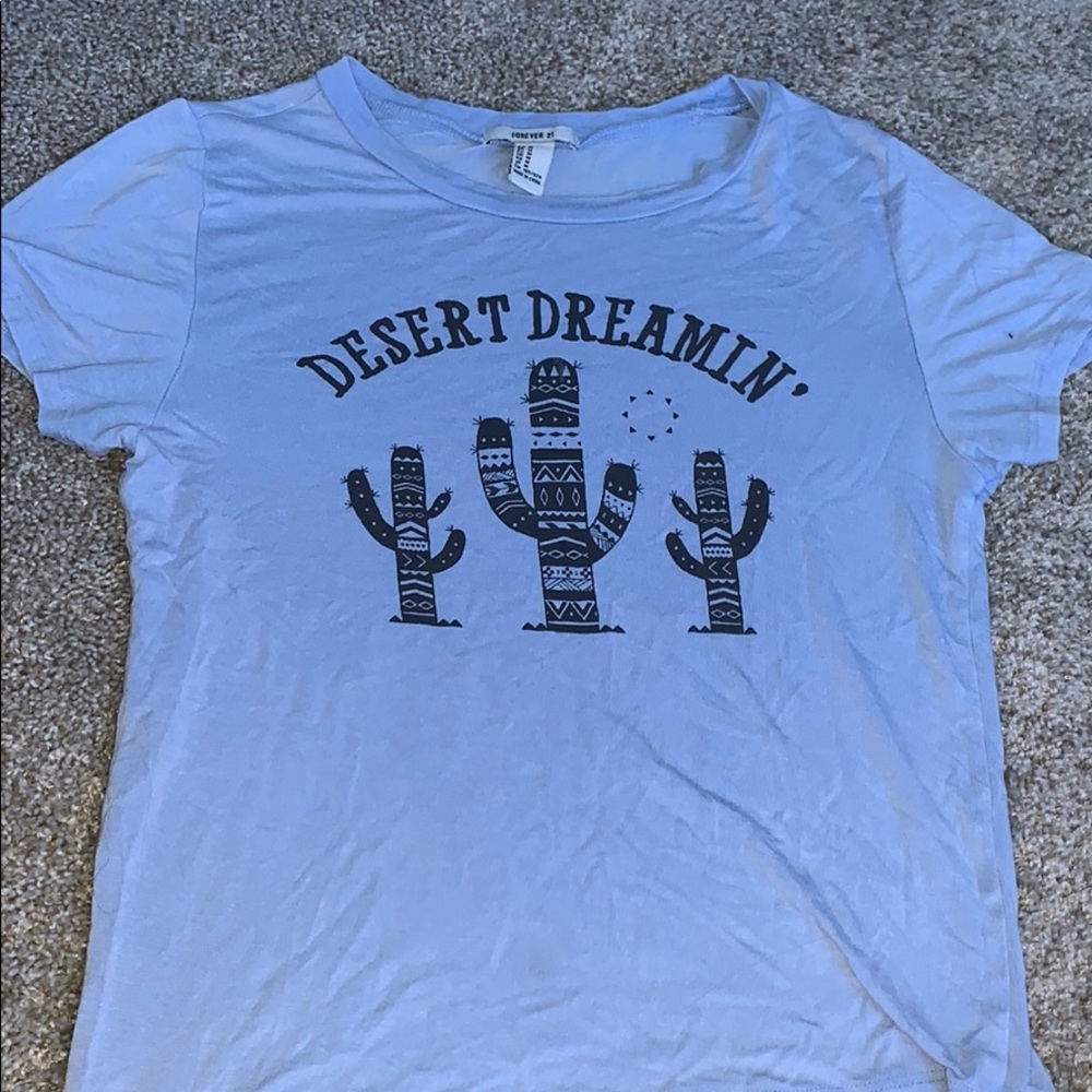 Forever 21 medium desert dreaming t shirt